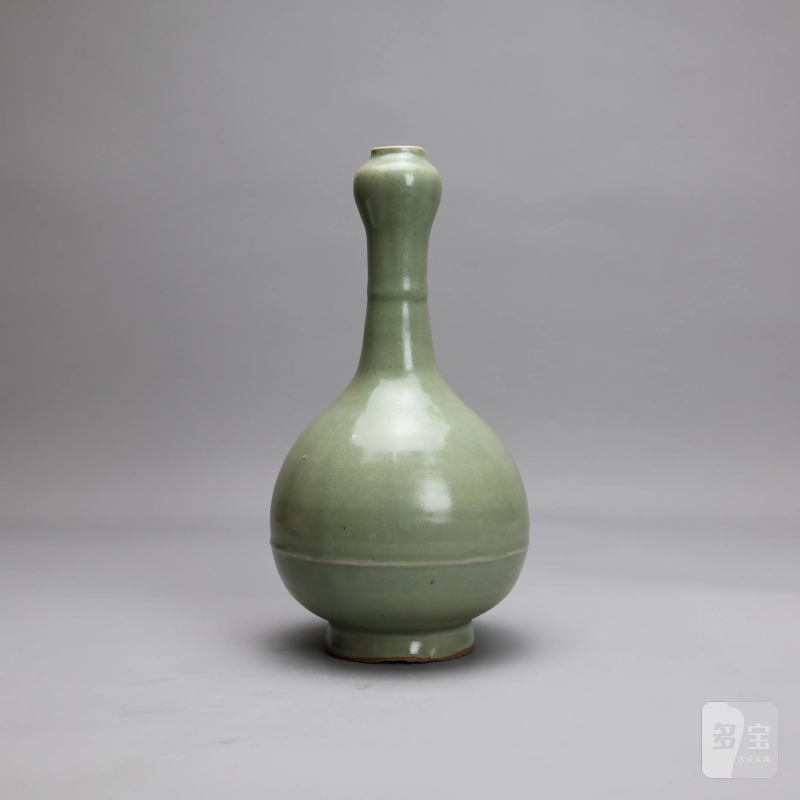 明代 梅子青釉蒜头瓶 - 图1